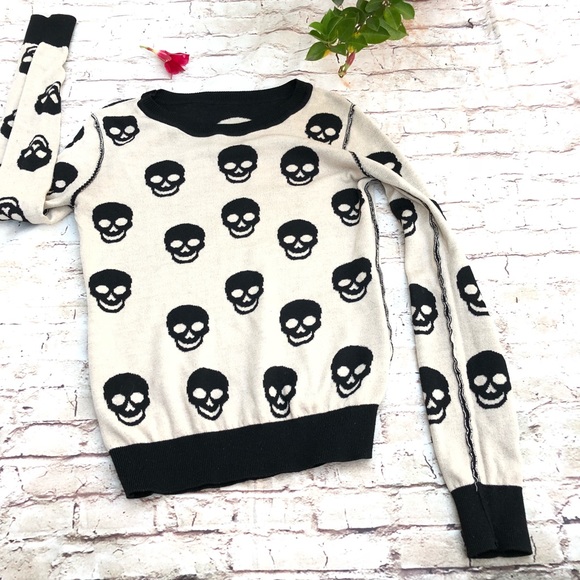 TCEC reversible skull SOFT sweater pullover - Picture 5 of 7